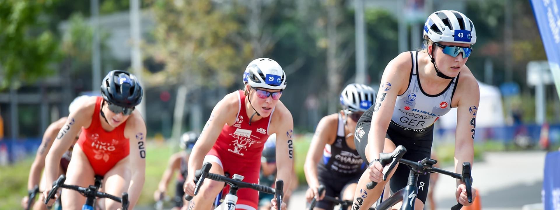 Julia Bröcker in Hongkong