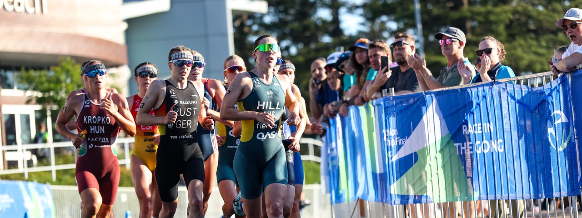 Frauen beim Laufen, darunter die Deutsche Franka Rust