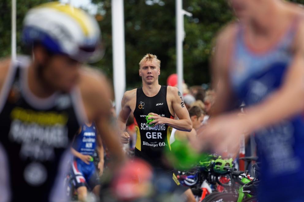 JonasSchomburg_Lausanne2018_PetkoBeier