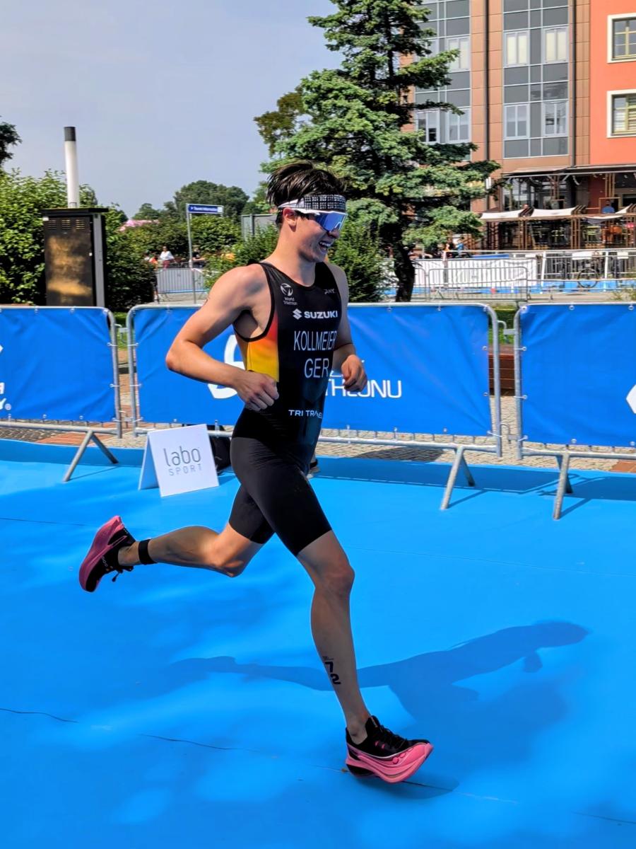Junger Triathlet bei den Europameisterschaften in Elblag, Polen 2026