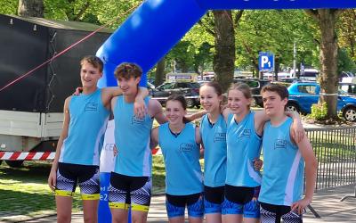 2022 JtfO NRW_Siegermannschaft Friedrich-Bährens-Gymnasium Schwerte